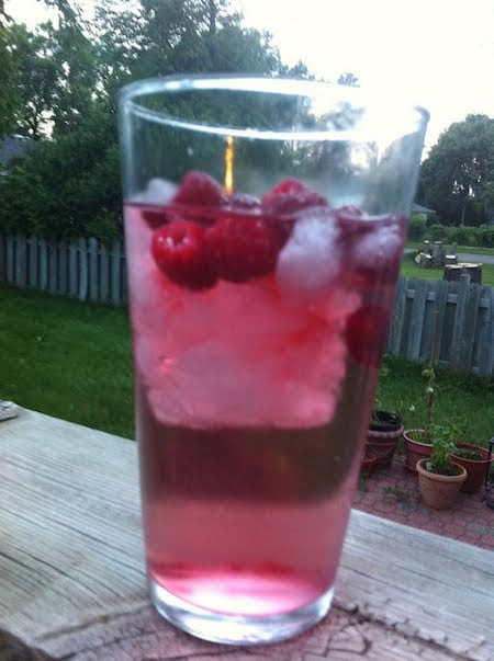 Raspberry Sparkler Summer Drink Recipe