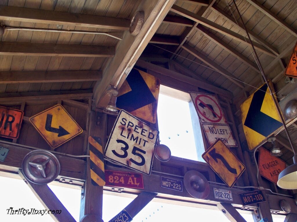 Mater's Junkyard Jamboree Line Decor