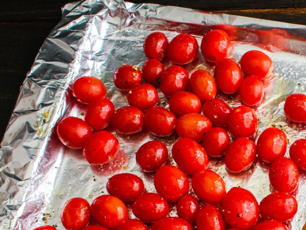 Grape Tomatoes on Roasting Pan.