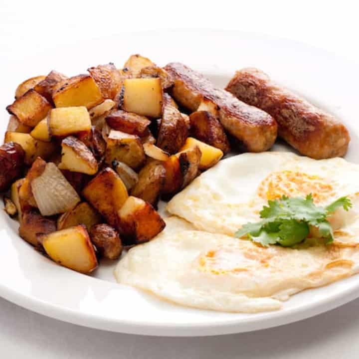 Easy Crispy Home Fries in the Oven Recipe - YUM! - Thrifty Jinxy