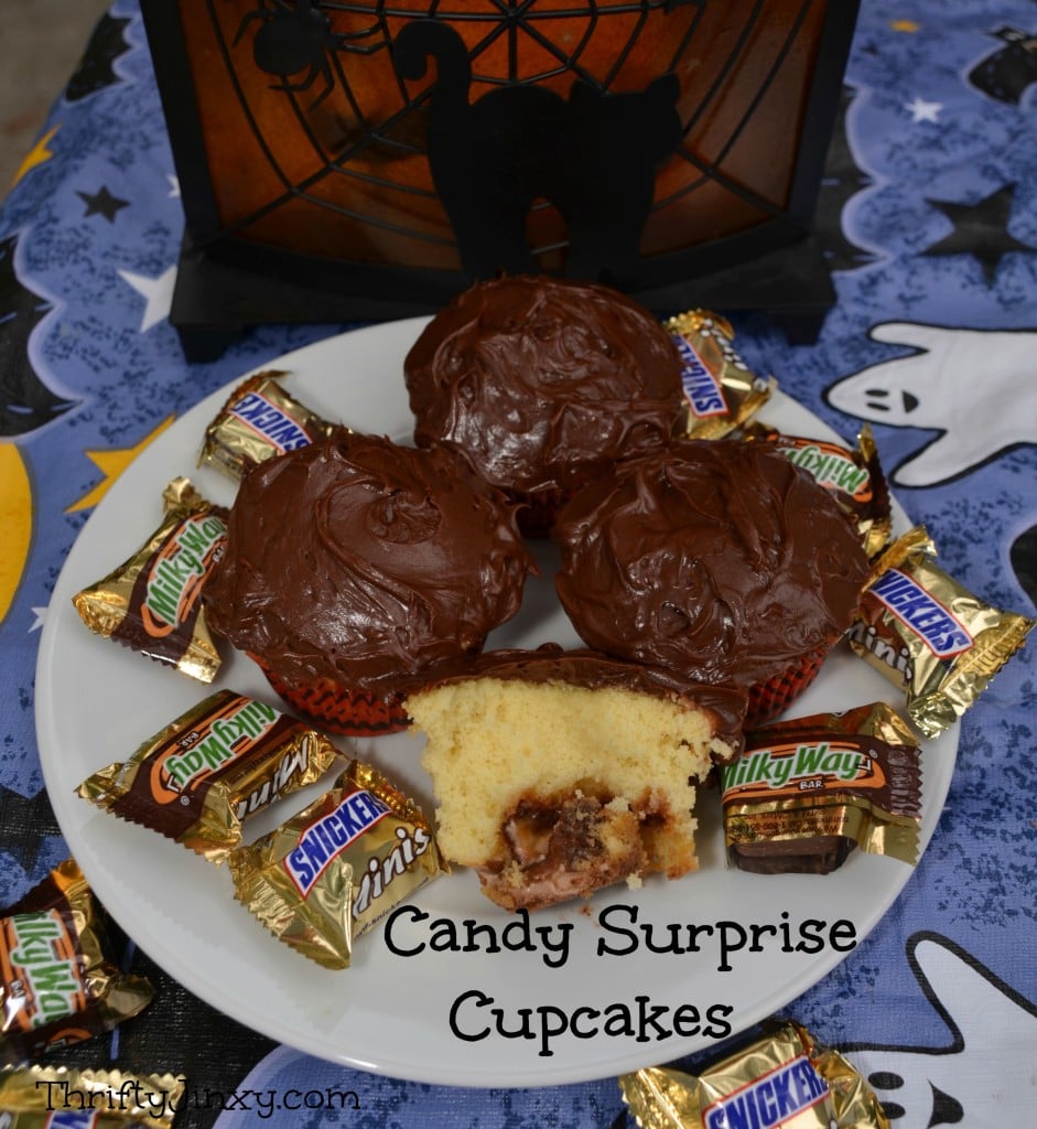 Candy Surprise Cupcakes #SpookyCelebrations #shop #cbias