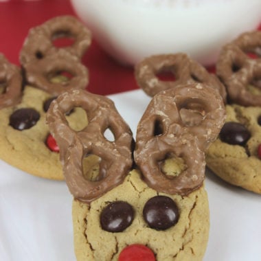 Peanut Butter Pretzel Reindeer Cookies