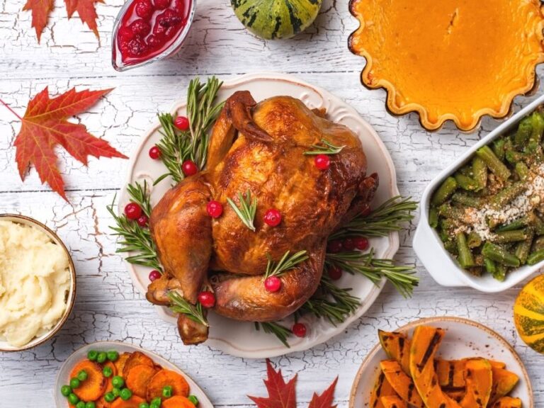 4 Tips for Planning a Stress-Free Thanksgiving - Thrifty Jinxy