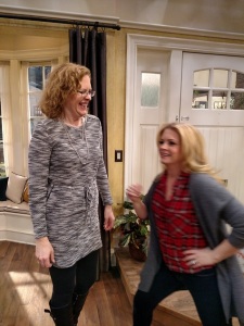 Melissa and Joey Set Visit - Look Behind the Scenes! - Thrifty Jinxy