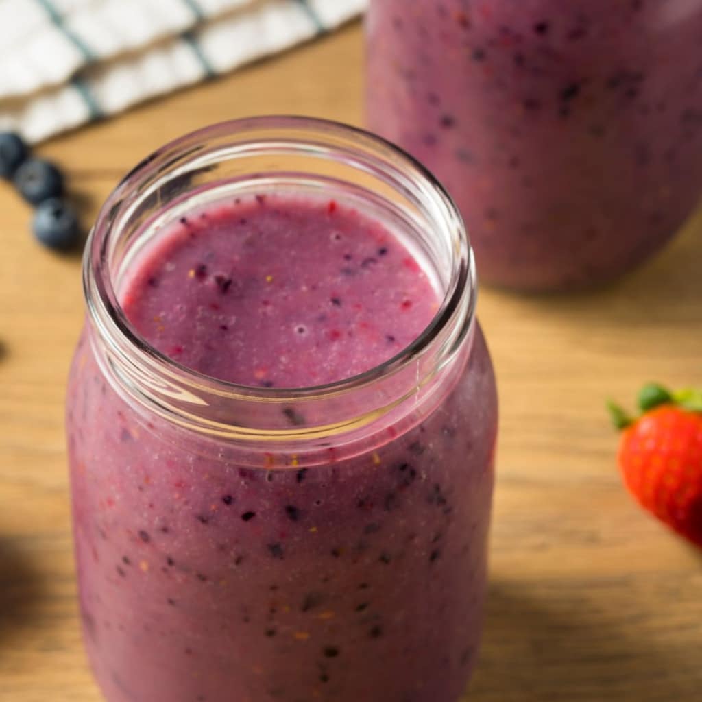 Fruit and Veggie Smoothie Recipe - Thrifty Jinxy