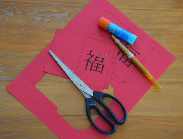 DIY Lucky Red Envelope Process