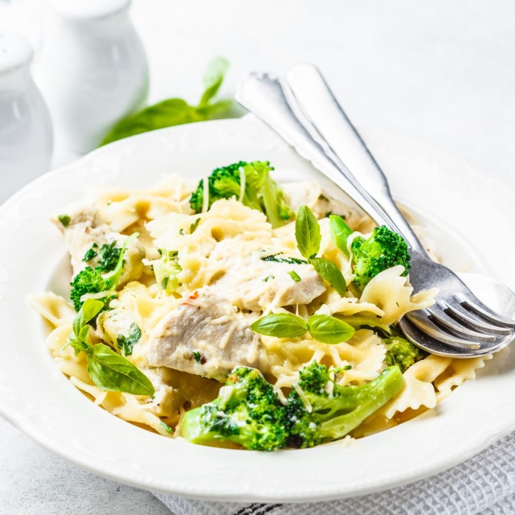 Skillet Broccoli Parmesan Chicken with Bow Tie Pasta Recipe Thrifty Jinxy
