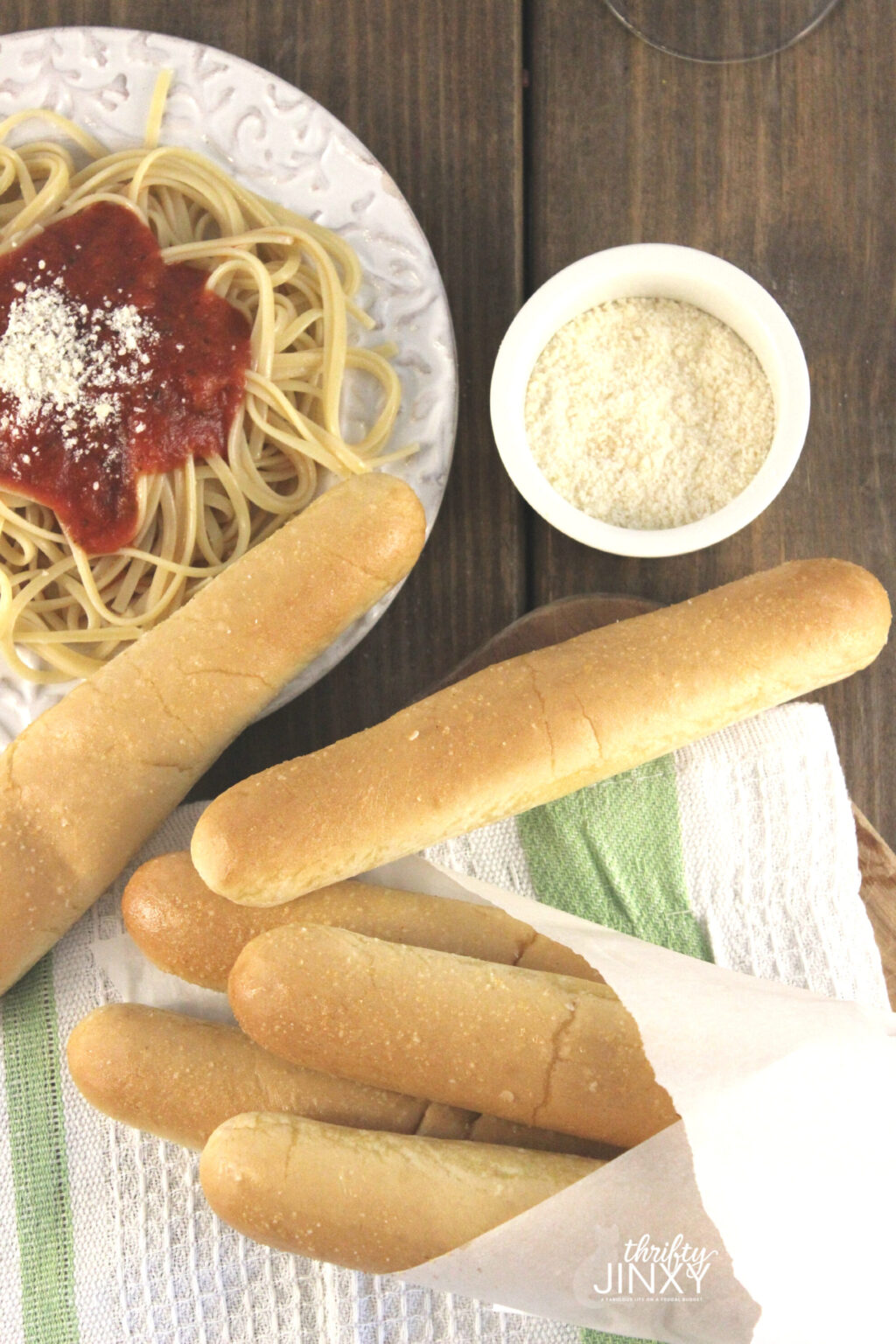 Copycat Olive Garden Breadstick Recipe Thrifty Jinxy