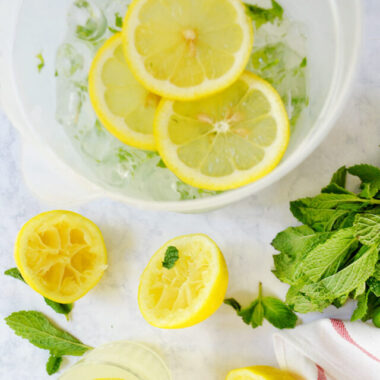 cropped-Mint-Infused-Lemonade-Recipe.jpg