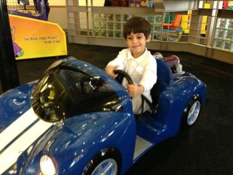 chuck e cheese bumper cars