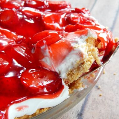 Strawberry Cheesecake Pie (1)