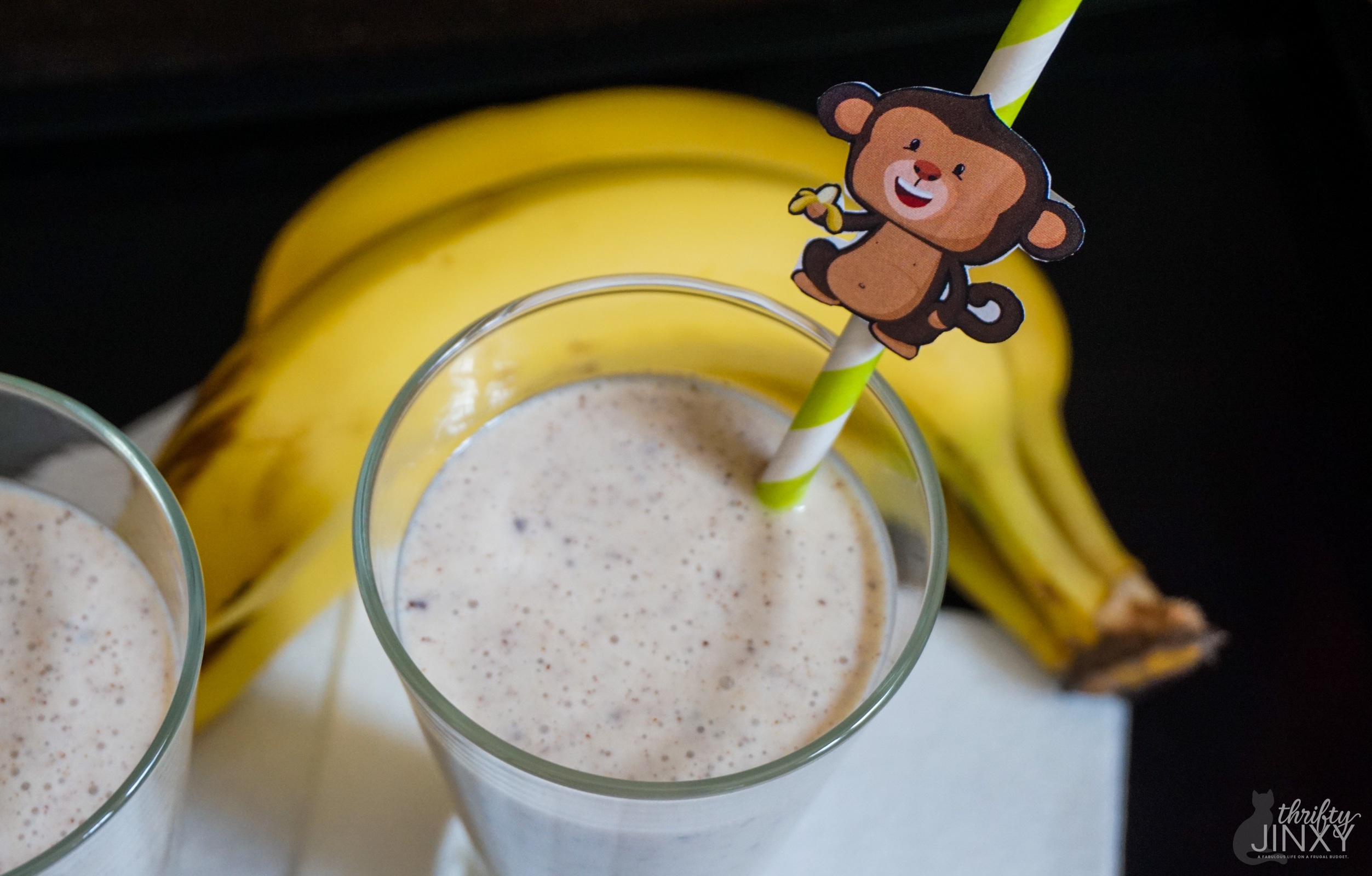 Chunky Monkey Smoothie Recipe + Printable Monkey Straw Hangers ...