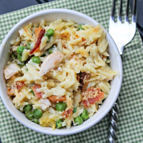 Cheesy Chicken Orzo Casserole Recipe - Thrifty Jinxy