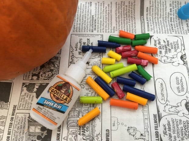 crayon-drip-pumpkin-supplies