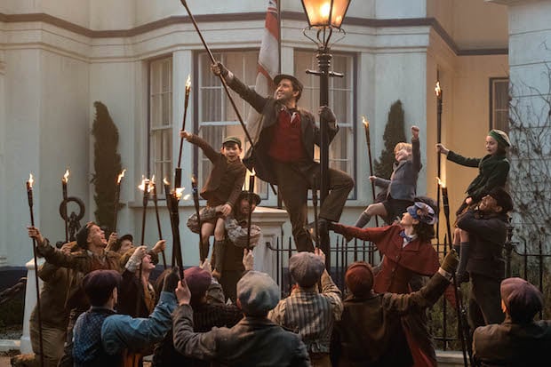 Lin-Manuel Miranda Mary Poppins Returns Trip a Little Light Fantastic Dance Number