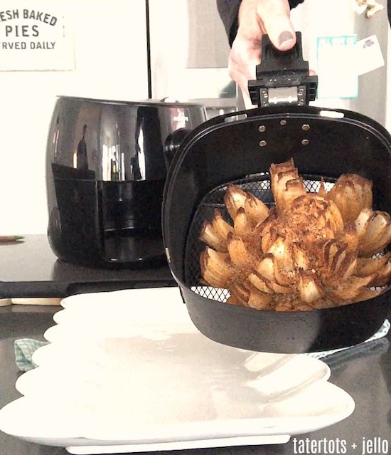 blooming-onion-in-the-airfryer-