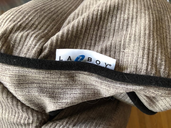 LaZ Boy Dog Bed Label