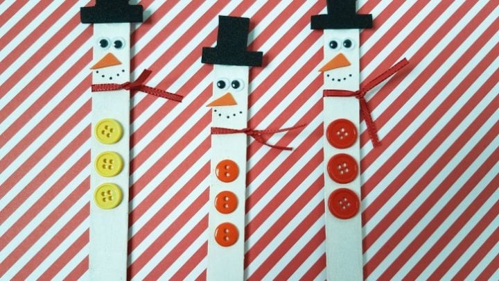 Adorable Craft Stick Snowman Magnets for the Kids to Make