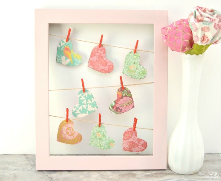 Fun & Easy Valentine Clothesline Heart Frame Decor Craft