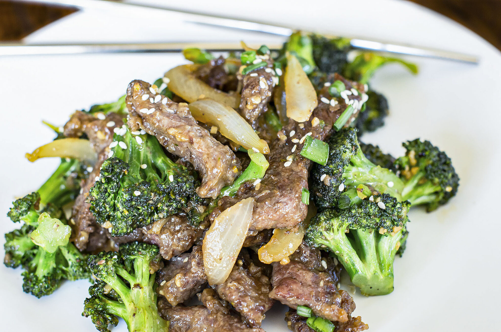 low-carb-beef-and-broccoli-recipe-thrifty-jinxy
