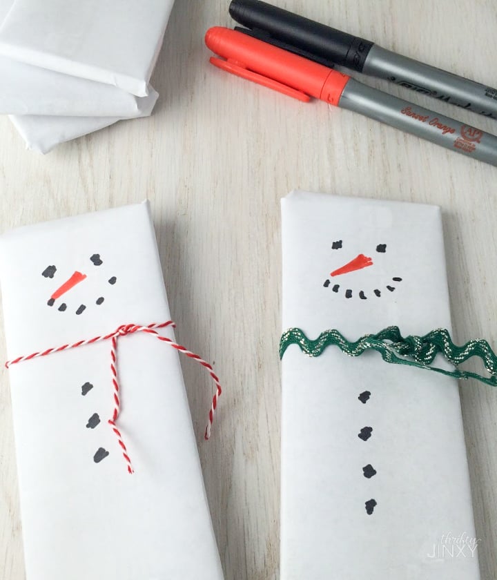 Decorating Snowman Candy Bar Wrappers