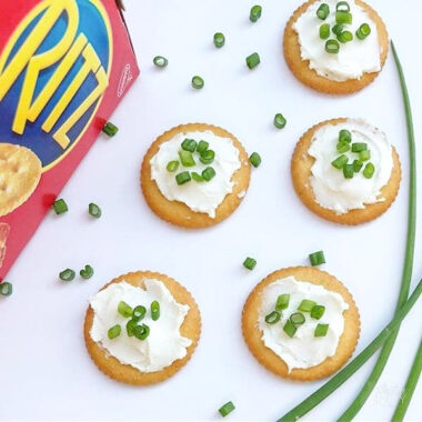Ritz Crackers with Cream Cheese and Herbs