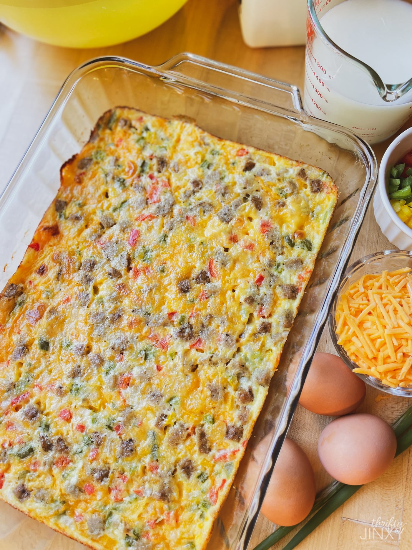 Cheesy Sausage and Pepper Quiche Recipe Thrifty Jinxy