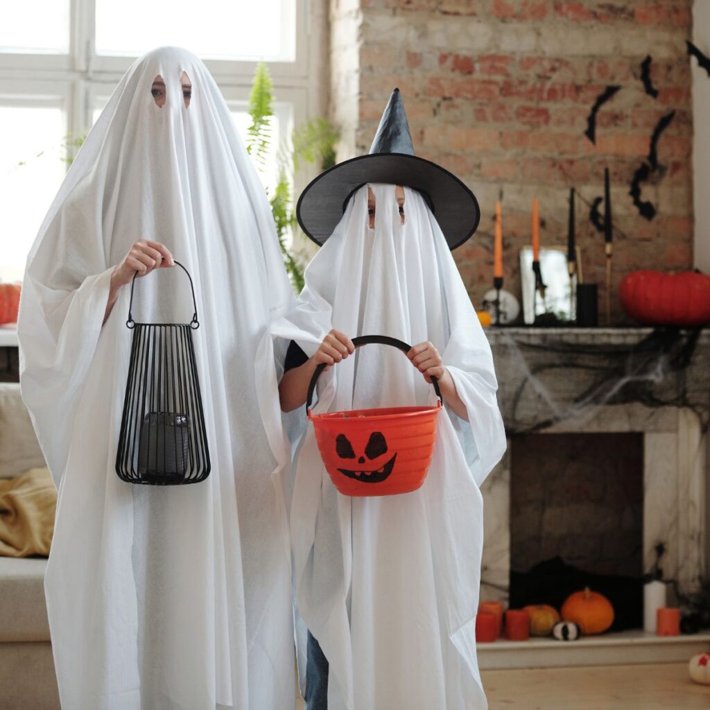DIY Ghost Costume