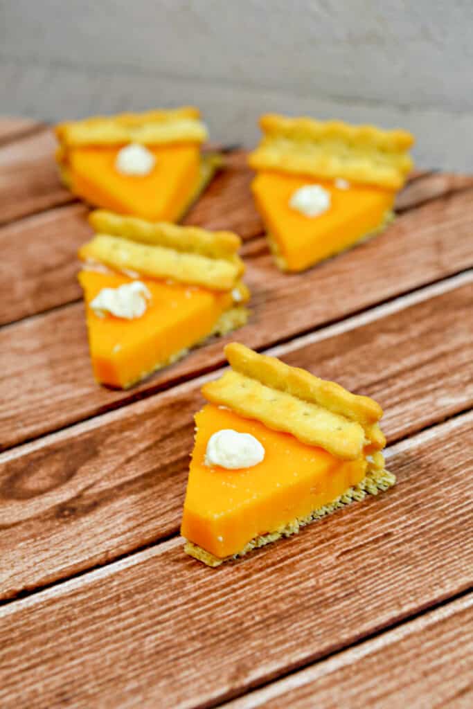 Pumpkin Pie Cheese and Crackers Appetizer