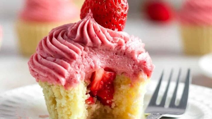 Image for Strawberry Filled Cupcakes