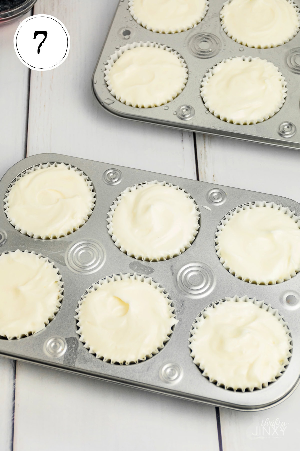 Ready to Chill Mini No Bake Cheesecakes.