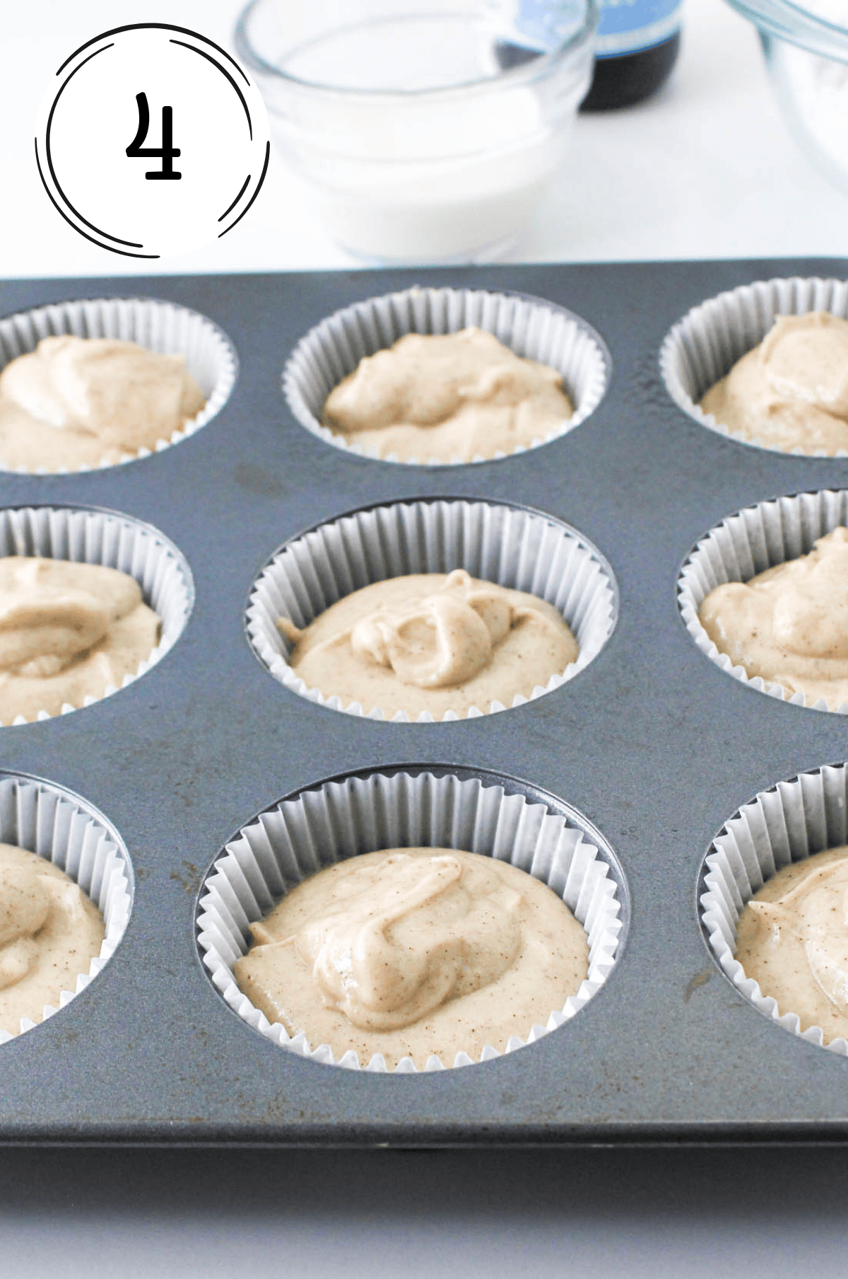Preparation photo for Step 4 apple pie cupcakes