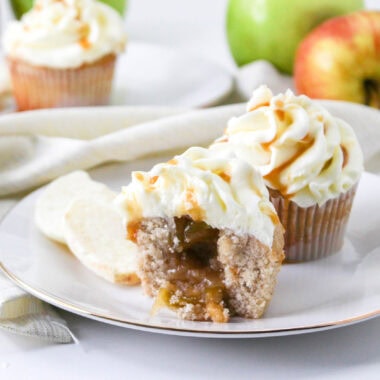 horizontal apple Pie Cupcakes image