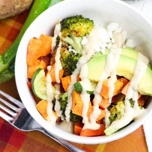 Quinoa Veggie Bowl finished recipe on a bowl